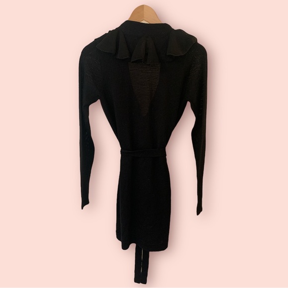 Tahari flutter collar cardigan - Picture 6 of 6